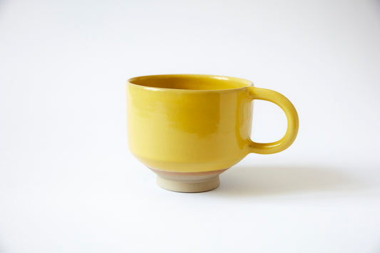 Vertical Mug Yellow