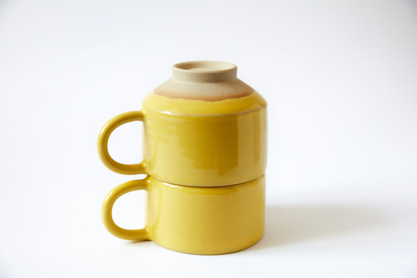 Vertical Mug Yellow