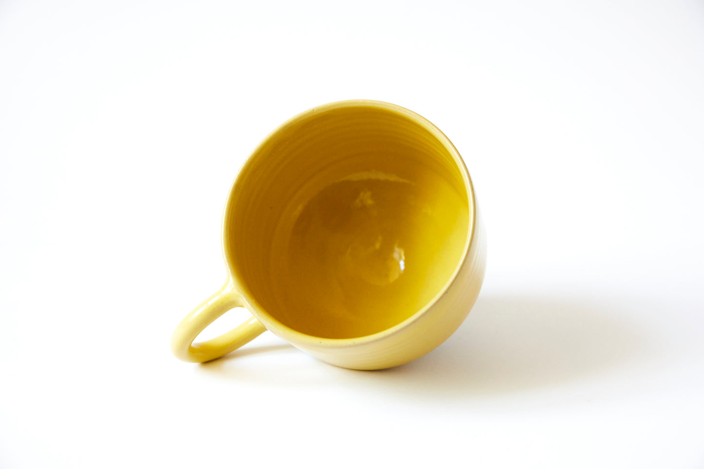 Vertical Mug Yellow