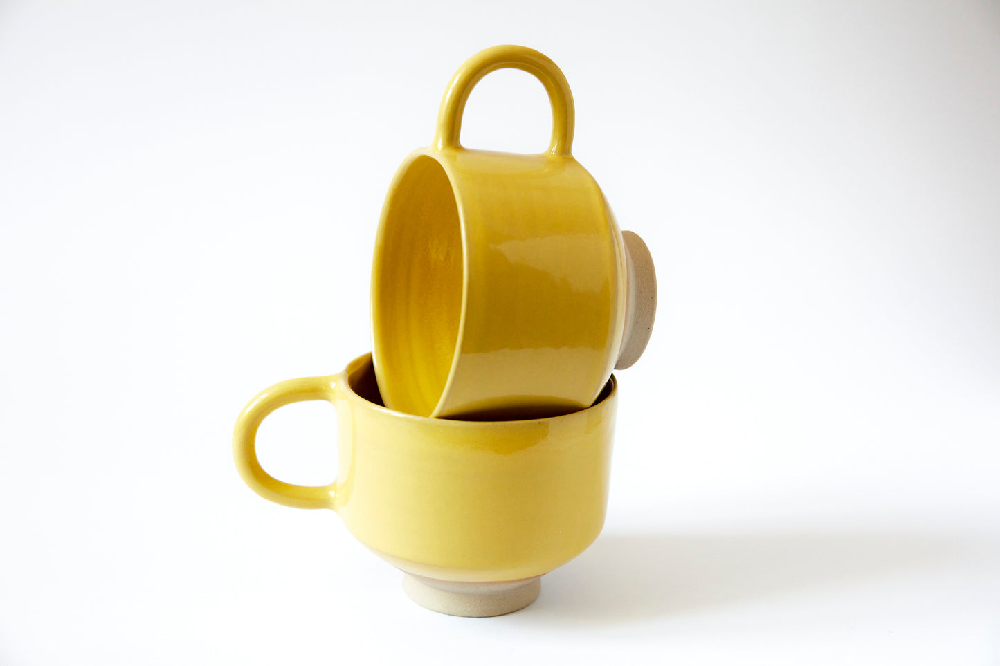 Vertical Mug Yellow