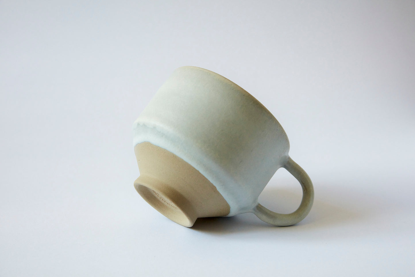 Vertical Mug White