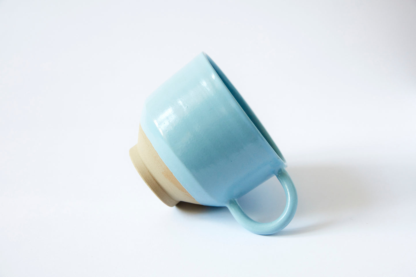 Vertical Mug Light Blue